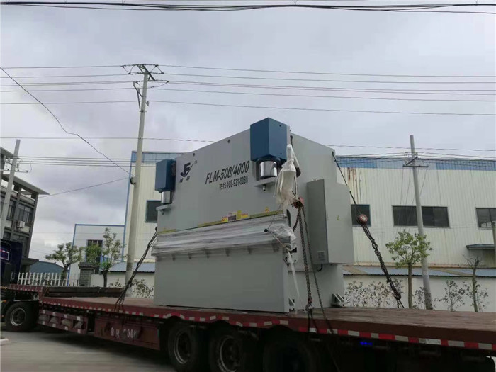 鋼板折彎機(jī) 鋼板折彎機(jī)